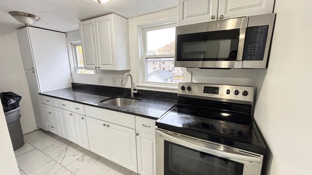 Interior, Kitchen, Marble, Stainless Steel Appliances
