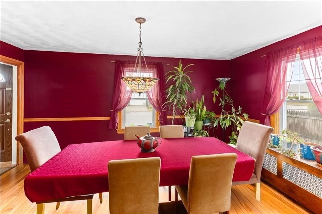 Dining room, Interior, Pendant Lights, Wood Texture Flooring