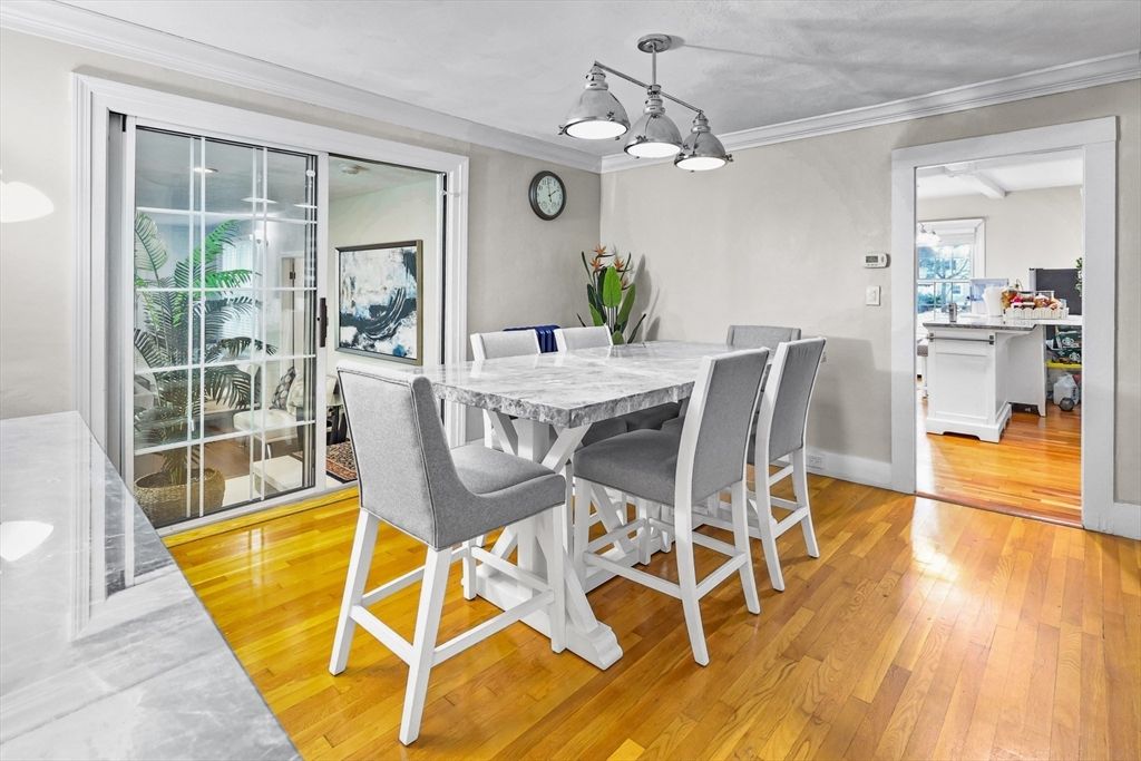 Dining room, Interior, Pendant Lights, Wood Texture Flooring