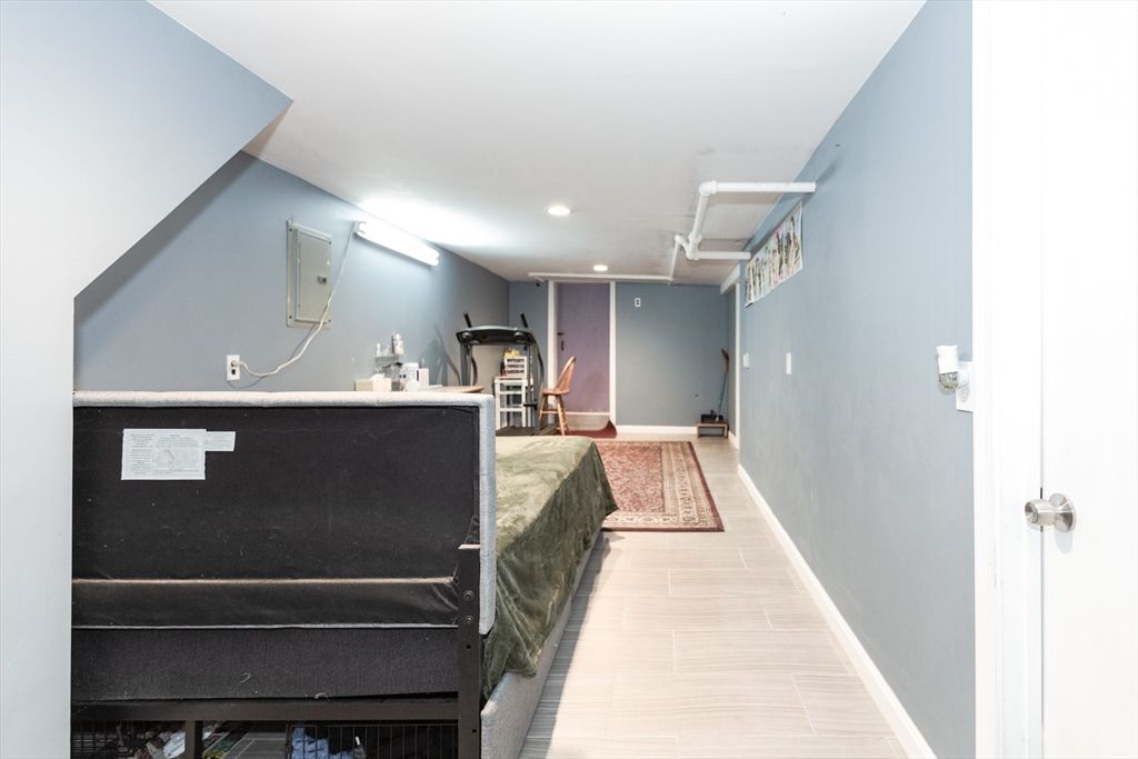 Interior, Recessed Lighting