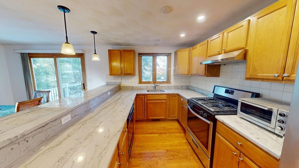 Interior, Kitchen, Pendant Lights, Recessed Lighting, Wood Texture Flooring