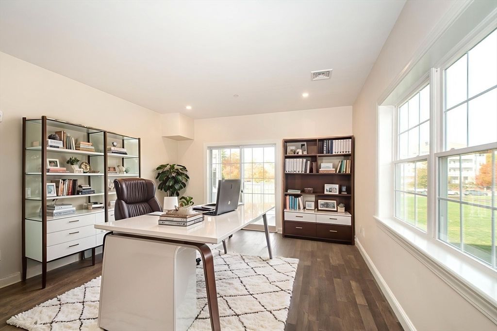 Home Office, Interior, Recessed Lighting, Wood Texture Flooring