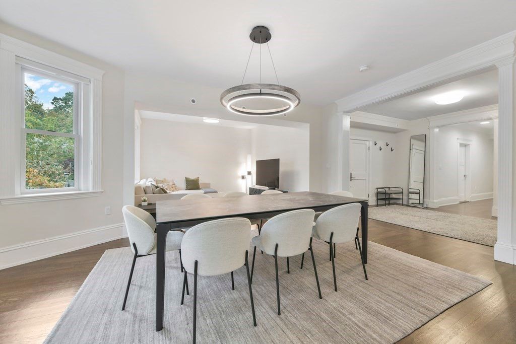 Dining room, Interior, Pendant Lights, Recessed Lighting, Wood Texture Flooring