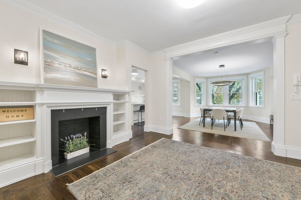 Dining room, Fireplace, Interior, Pendant Lights, Wood Texture Flooring