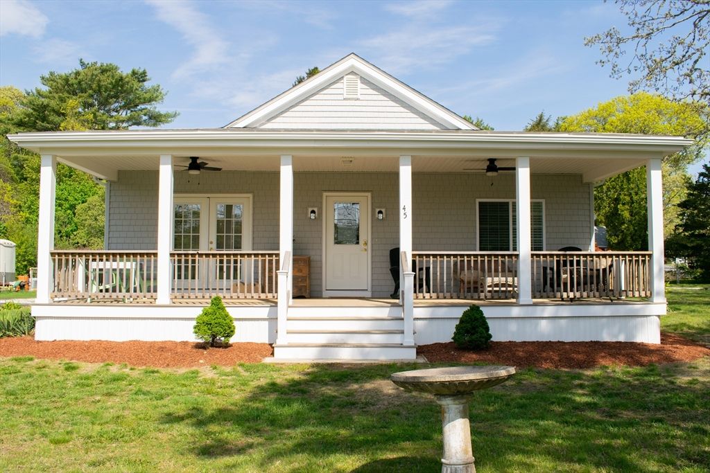 Exterior, Facade, American Craftsman