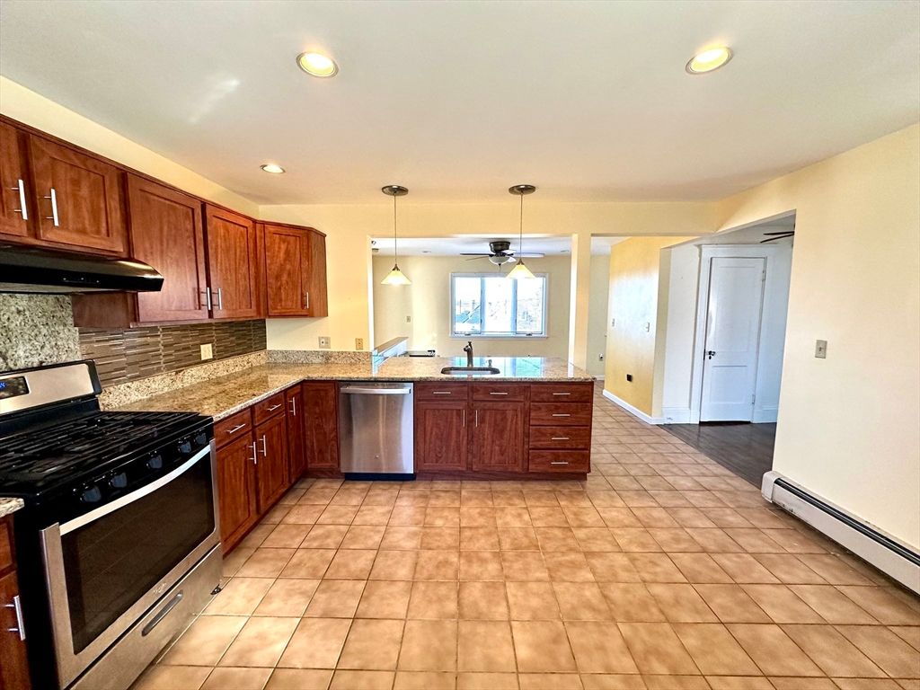 Interior, Kitchen, Pendant Lights, Recessed Lighting, Stainless Steel Appliances
