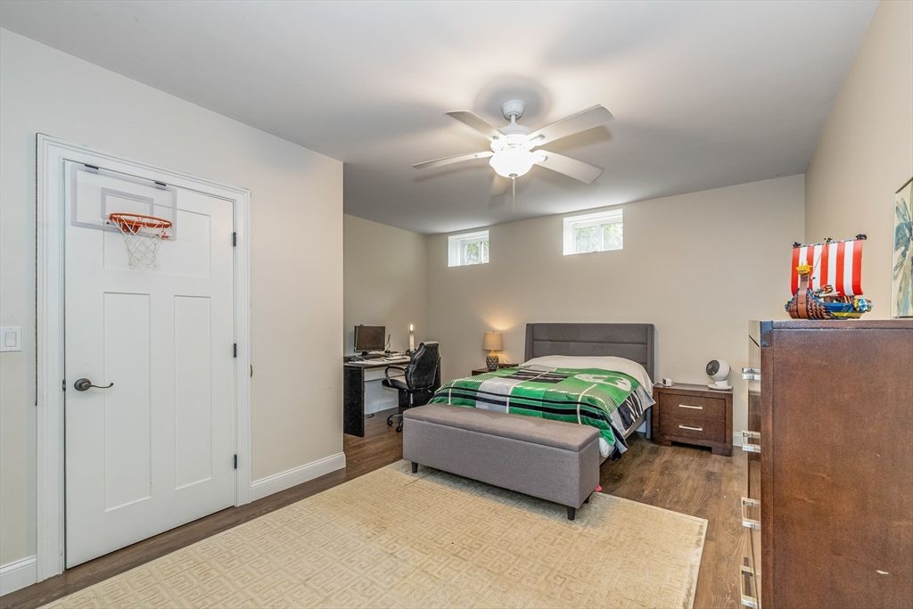 Bedroom, Home Office, Interior, Wood Texture Flooring