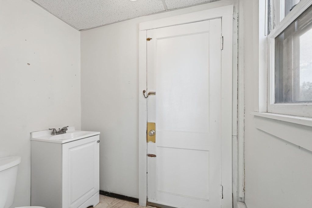 Bathroom, Interior, Washer