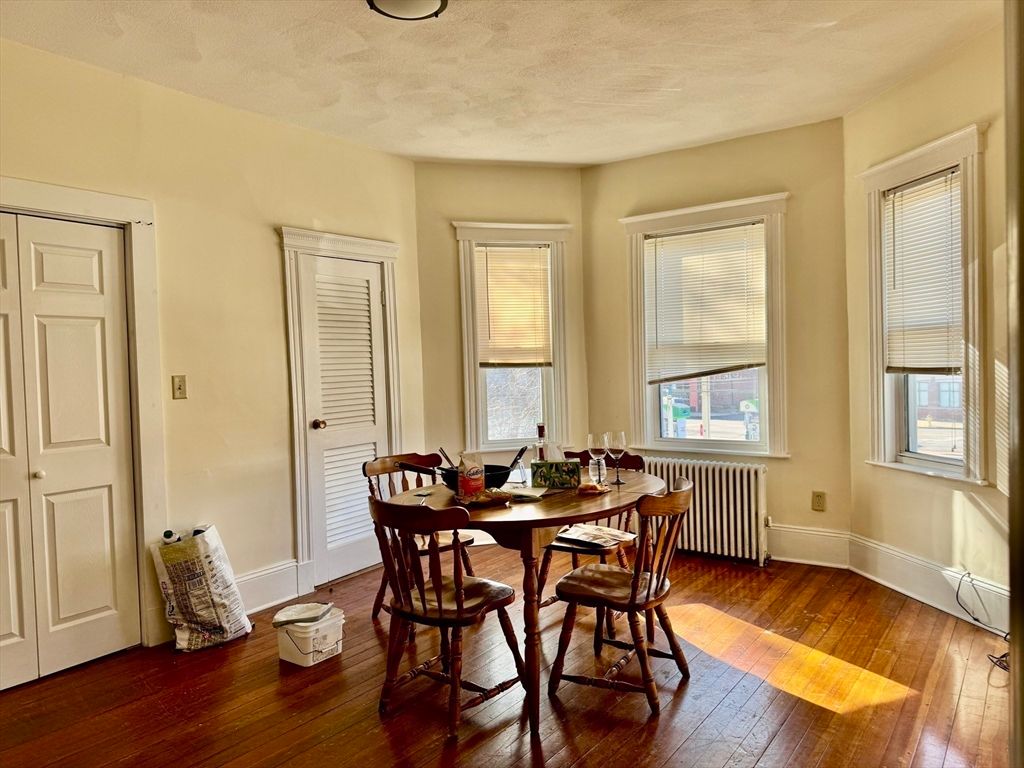 Dining room, Interior, Wood Texture Flooring