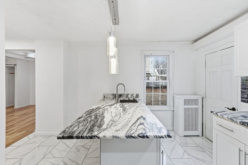 Interior, Kitchen, Marble, Pendant Lights