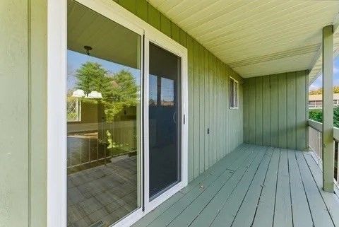 Exterior, Wood Texture Flooring