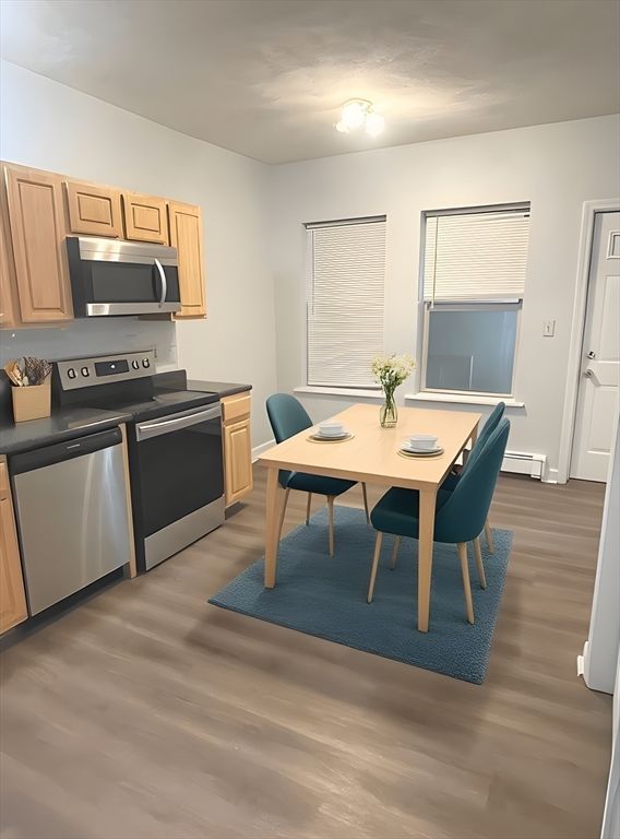 Dining room, Interior, Kitchen, Stainless Steel Appliances, Wood Texture Flooring