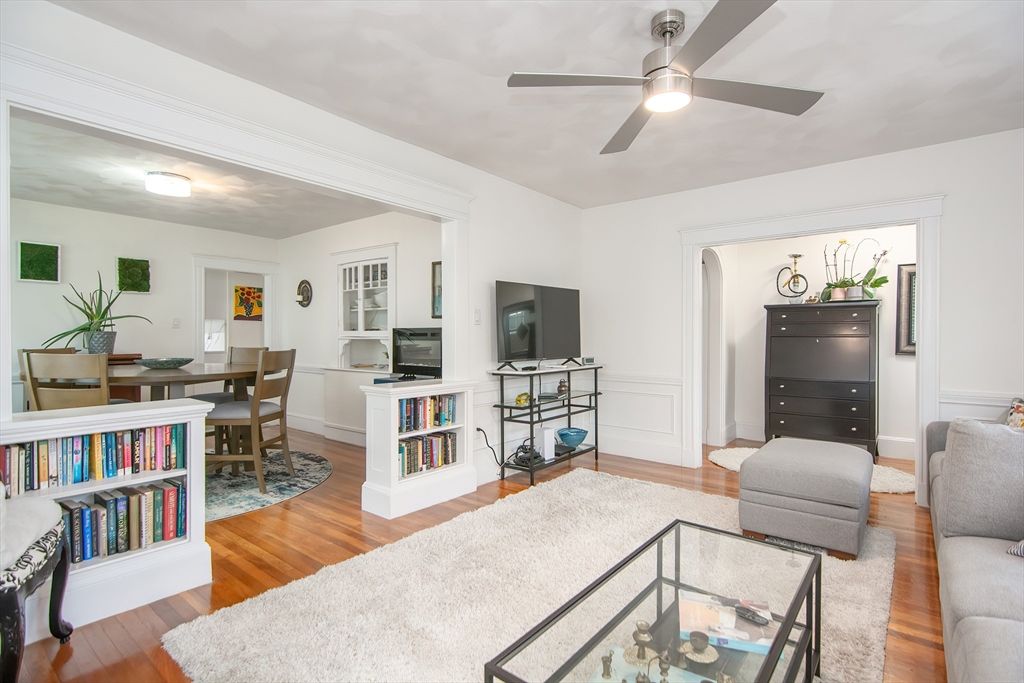 Dining room, Interior, Living room, Wood Texture Flooring
