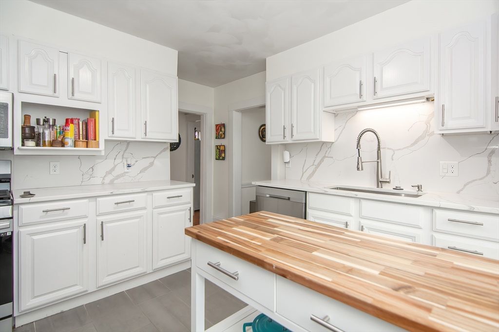 Interior, Kitchen, Marble Walls