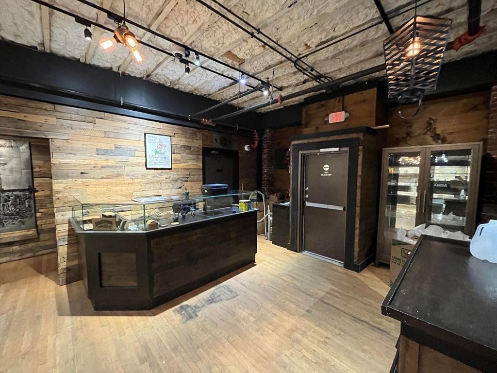 Interior, Pendant Lights, Wood Texture Flooring, Wooden Walls