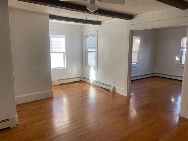 Empty room, Interior, Wooden Beams, Wood Texture Flooring
