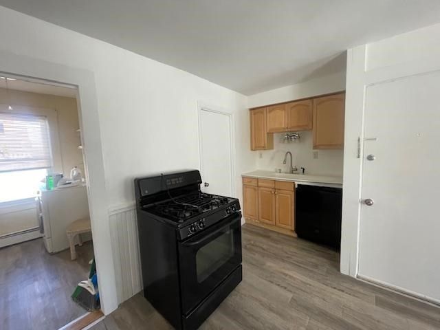Interior, Kitchen, Wood Texture Flooring