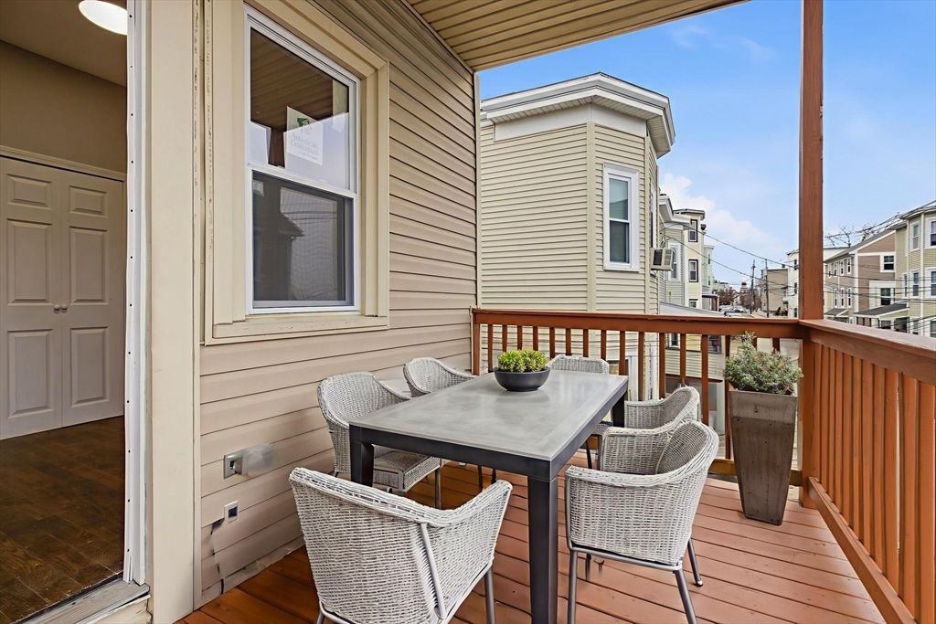 Exterior, Wood Texture Flooring