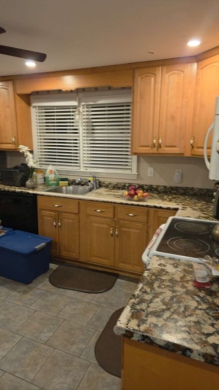 Interior, Kitchen, Recessed Lighting