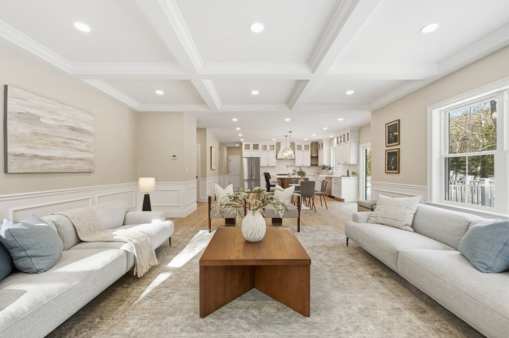 Dining room, Interior, Kitchen, Living room, Pendant Lights, Recessed Lighting, Stainless Steel Appliances, Wood Texture Flooring