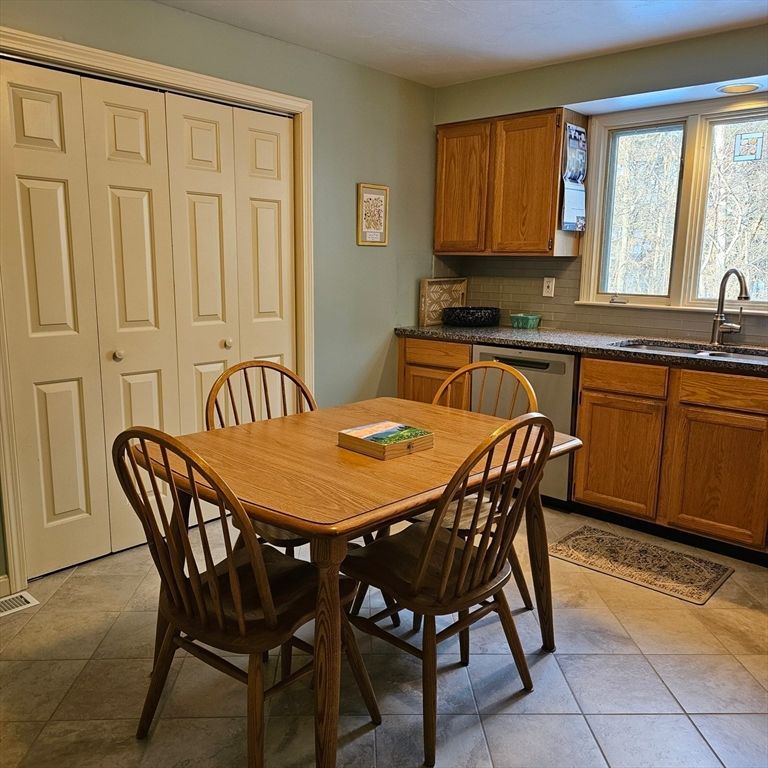 Dining room, Interior, Kitchen