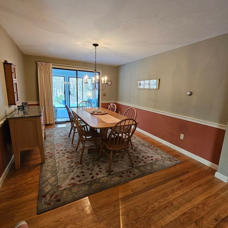 Chandelier, Dining room, Interior, Wood Texture Flooring