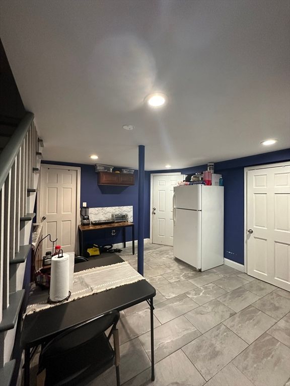 Interior, Recessed Lighting