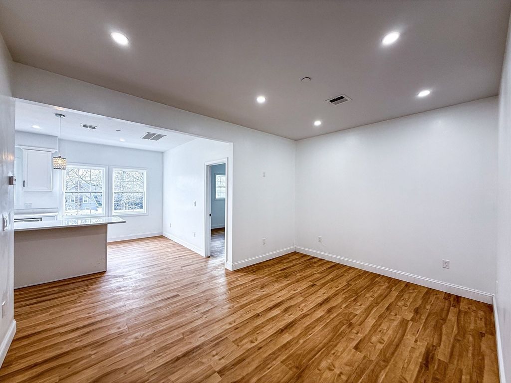 Empty room, Interior, Pendant Lights, Recessed Lighting, Wood Texture Flooring