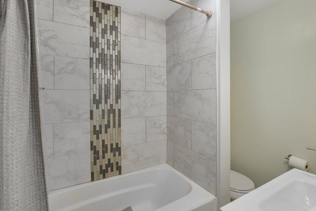 Bathroom, Interior, Marble Walls