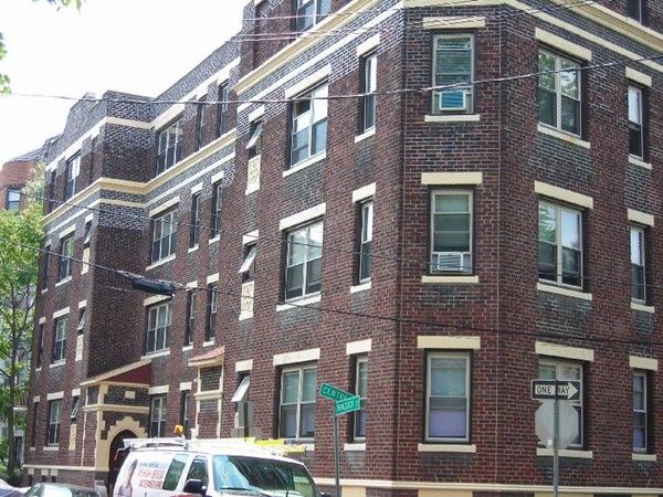 Exterior, Facade, Brick Facade, Rowhouse