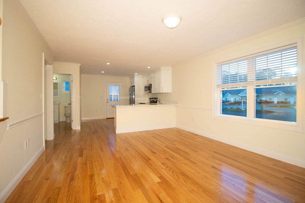 Empty room, Interior, Kitchen, Recessed Lighting, Wood Texture Flooring