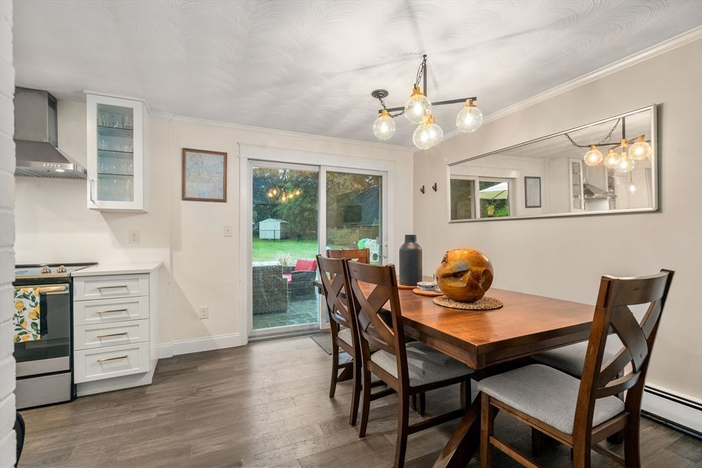 Dining room, Interior, Pendant Lights, Wood Texture Flooring