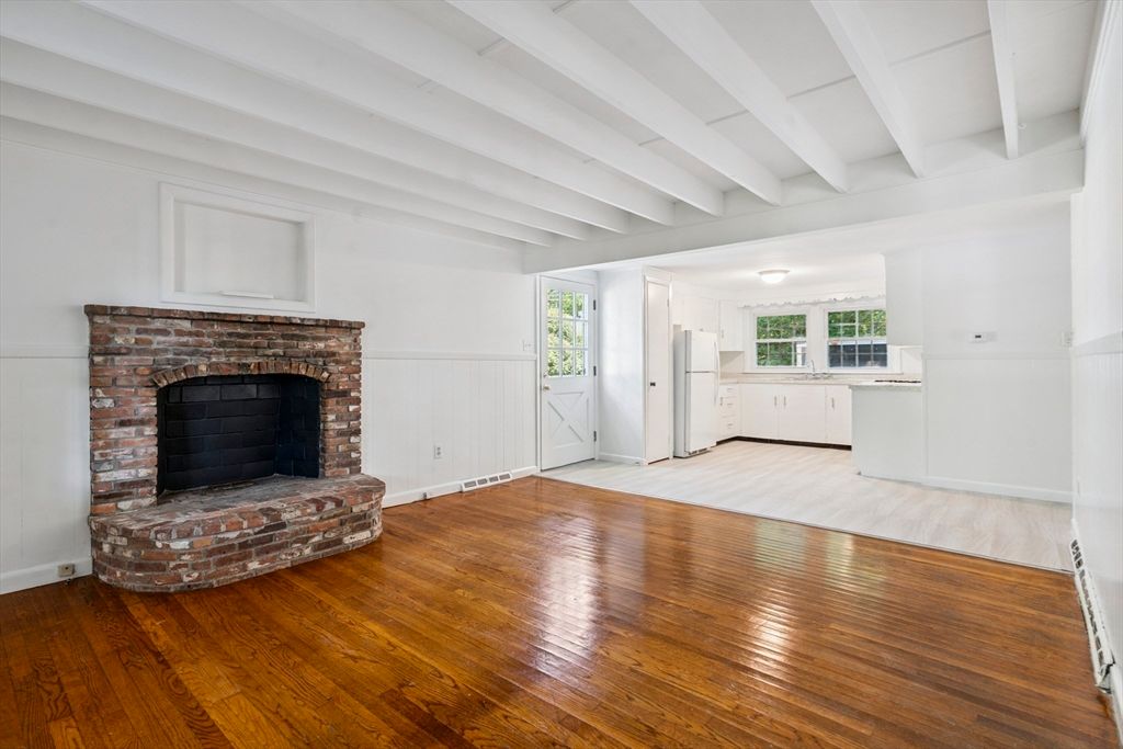 Empty room, Fireplace, Interior, Wood Texture Flooring