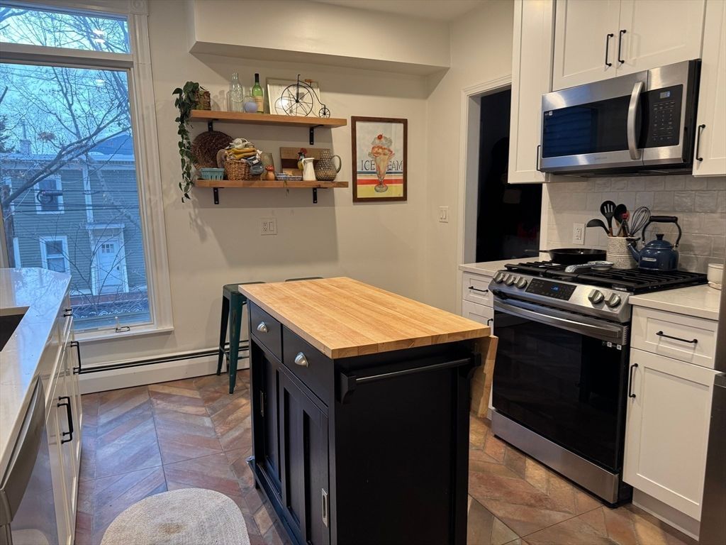 Interior, Kitchen, Stainless Steel Appliances
