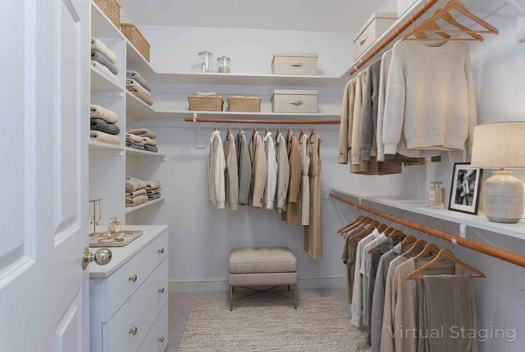 Interior, Walk-in Closets