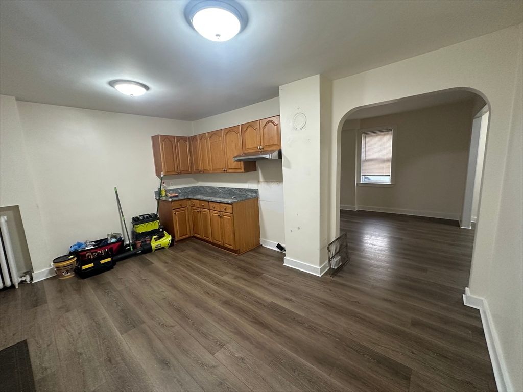 Fitness Equipment, Interior, Kitchen, Wood Texture Flooring