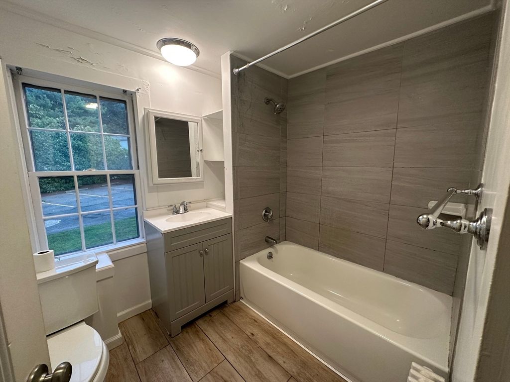 Bathroom, Interior, Wood Texture Flooring