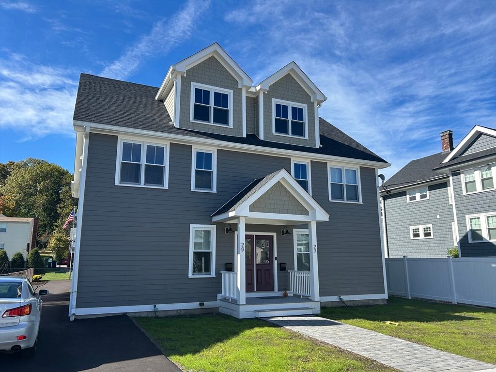 Exterior, Facade, Georgian