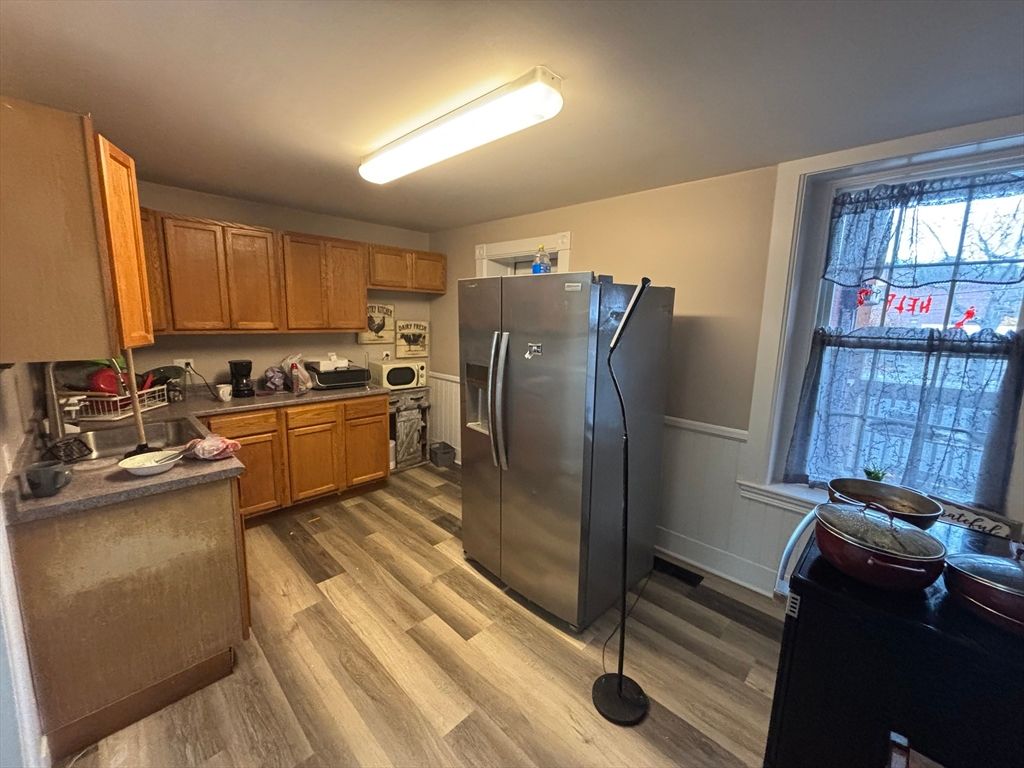 Interior, Kitchen, Stainless Steel Appliances, Wood Texture Flooring