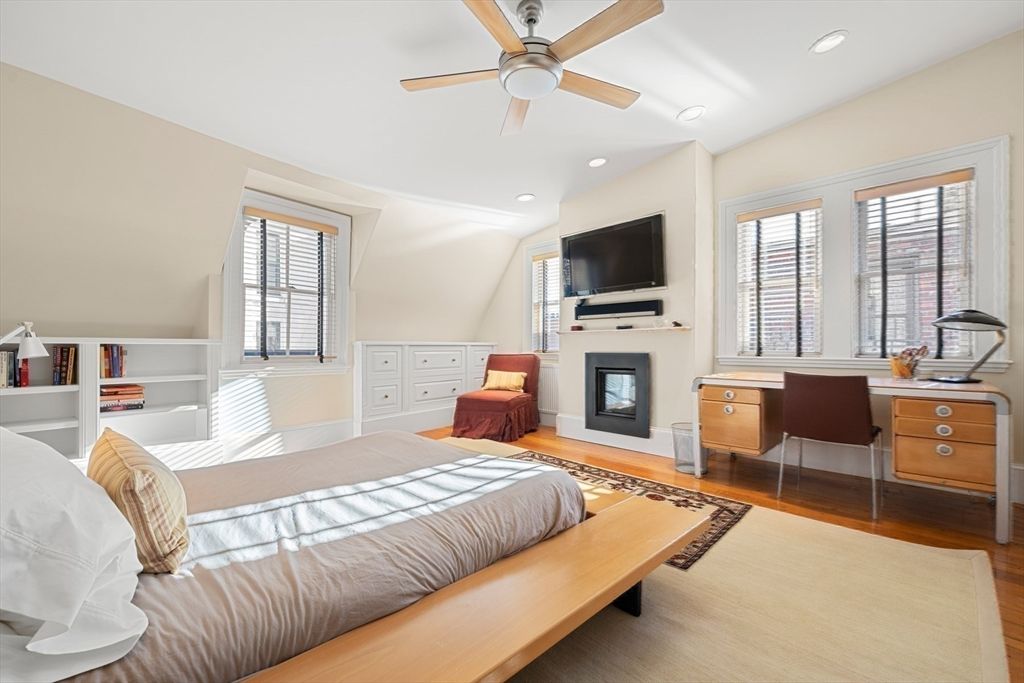 Bedroom, Fireplace, Home Office, Interior, Recessed Lighting, Wood Texture Flooring