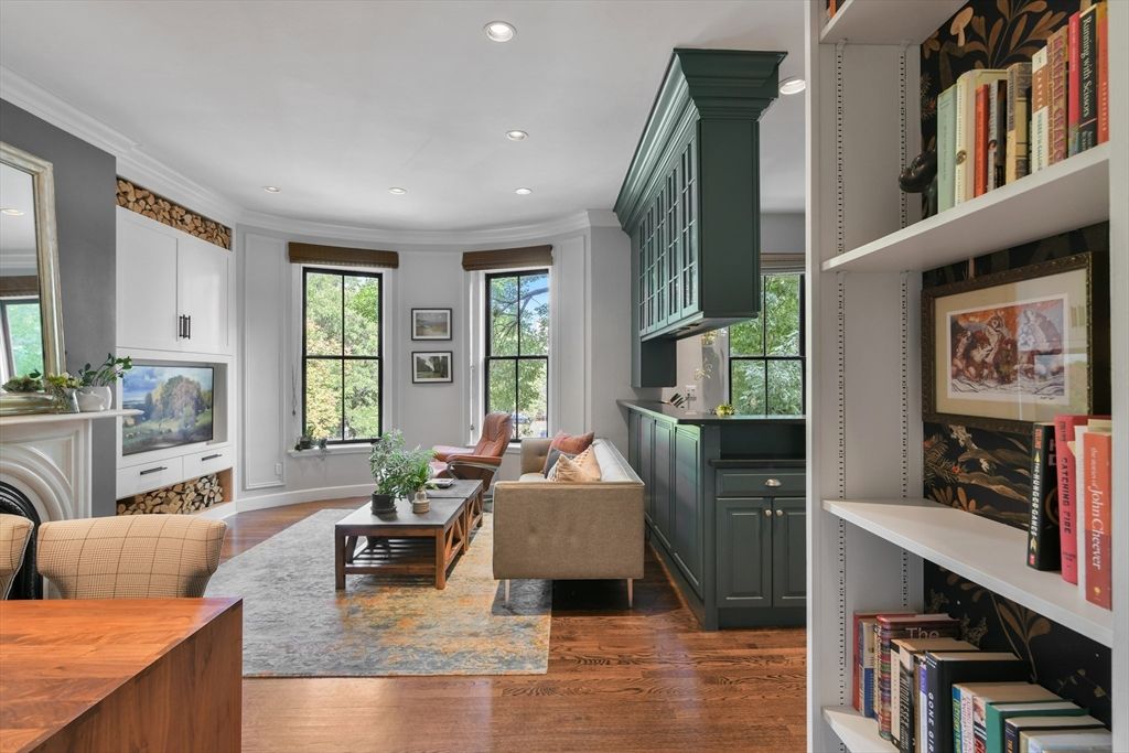 Fireplace, Interior, Living room, Recessed Lighting, Wood Texture Flooring