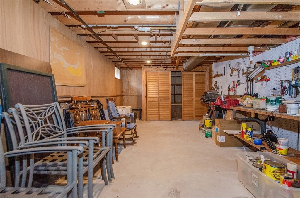 Interior, Wooden Beams, Wooden Walls