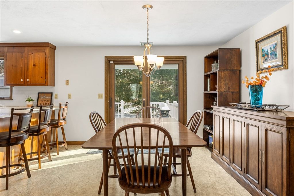 Chandelier, Dining room, Interior, Pendant Lights, Recessed Lighting