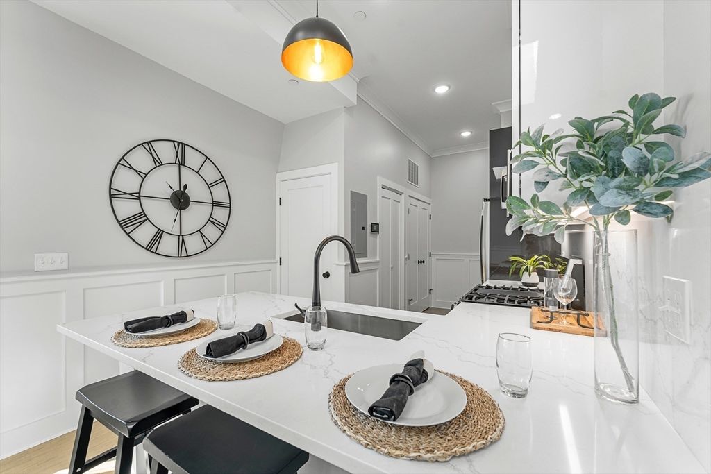 Interior, Kitchen, Recessed Lighting, Wood Texture Flooring