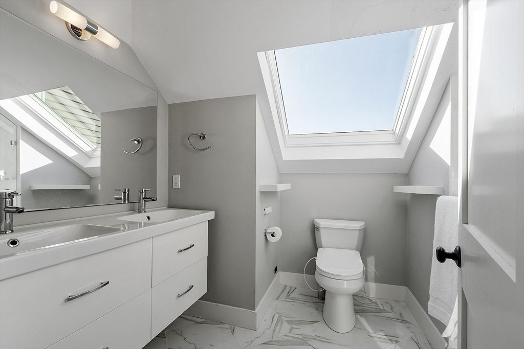 Bathroom, Dual Sink Vanities, Interior, Marble