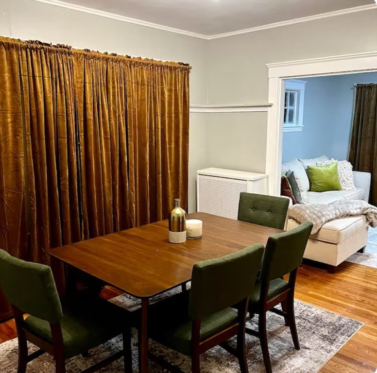 Dining room, Interior, Wood Texture Flooring