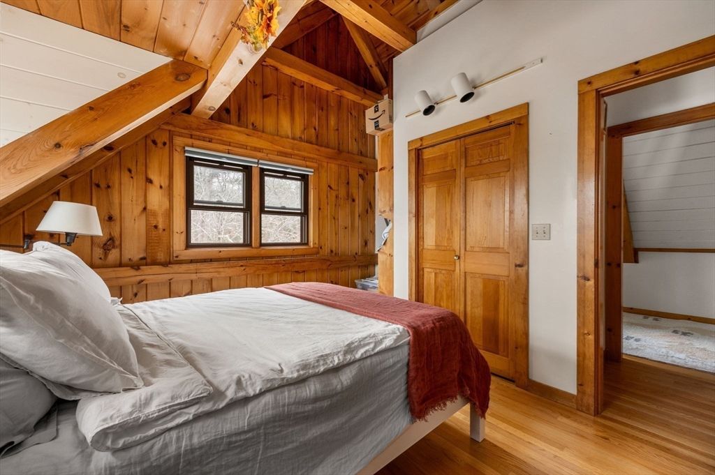 Bedroom, Interior, Wooden Beams, Wooden Ceilings, Wood Texture Flooring, Wooden Walls