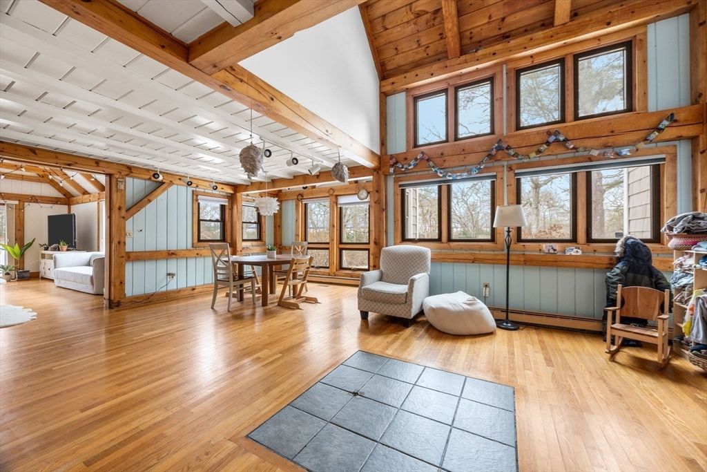 Dining room, Interior, Wooden Beams, Wood Texture Flooring