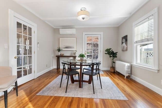Dining room, Interior, Wood Texture Flooring