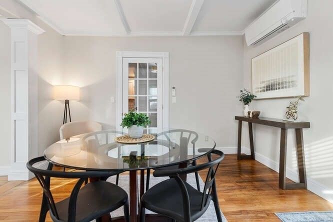 Dining room, Interior, Wood Texture Flooring